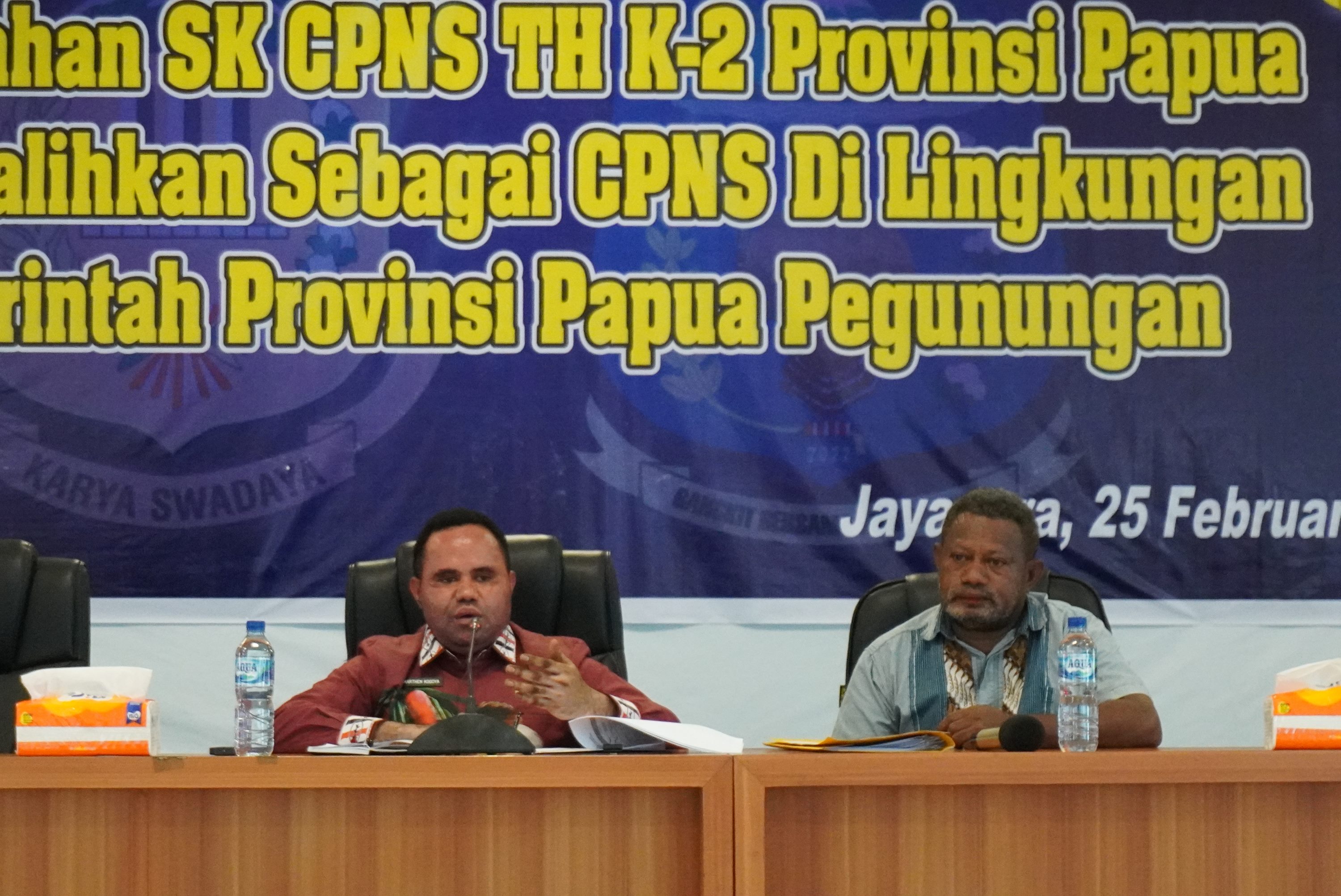 Rapat Bersama Pejabat Administrator, Pejabat Fungsional, Pejabat Pengawas dan Staf dilingkungan Badan Kepegawaian Daerah Provinsi Papua