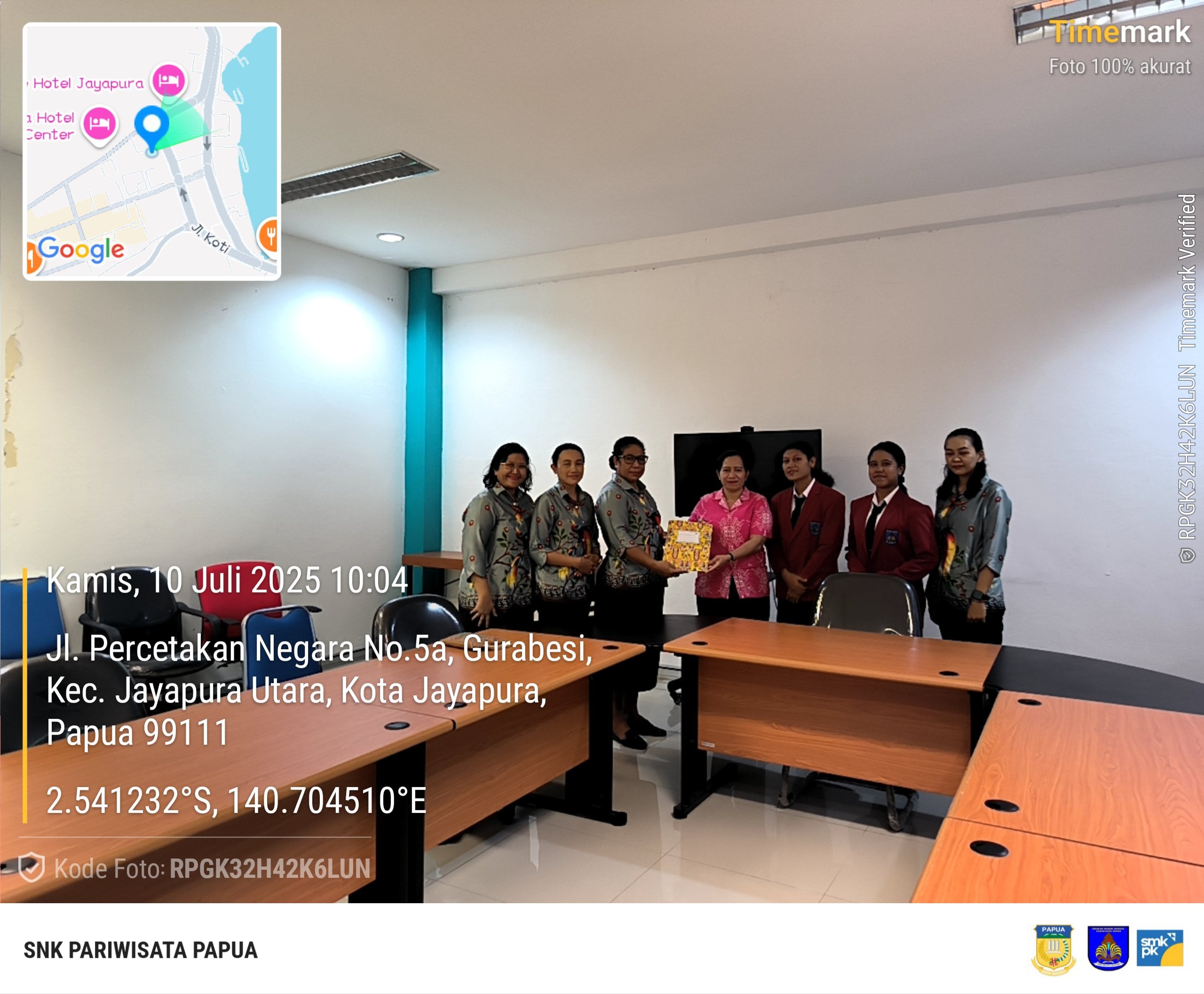 Penerimaan Siswi PKL SNK Pariwisata Papua di Badan Kepegawaian Daerah Provinsi Papua