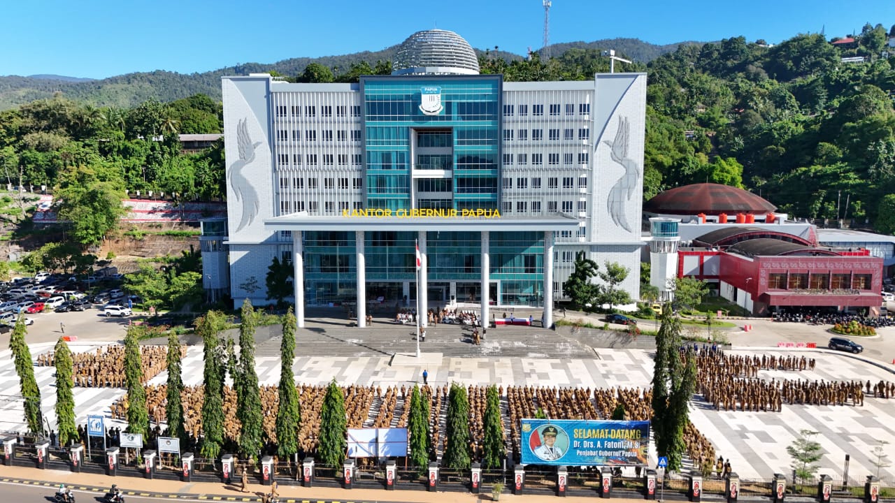 Pj. Sekda Papua Suzana Wanggai Pimpin Apel Gabungan, Serukan Pentingnya Partisipasi di PSU dan Genjot Realisasi Anggaran